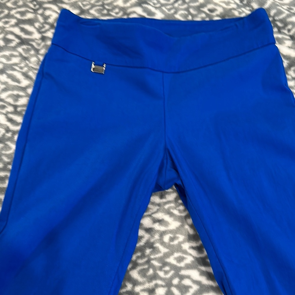 Alfani Petite Size 8 Stretchy Capri Pants - Royal Blue